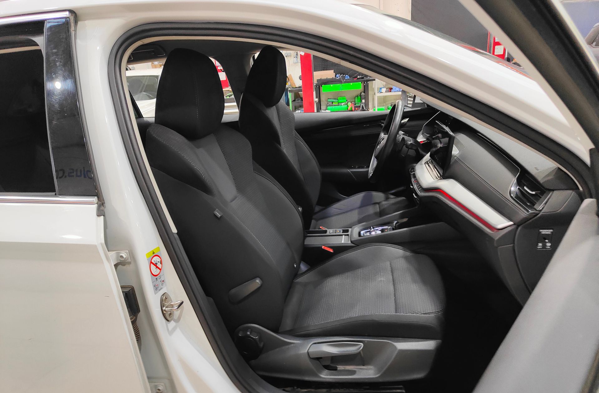 Škoda Octavia Combi 1.0 TSI mHEV Ambition DSG - foto 19