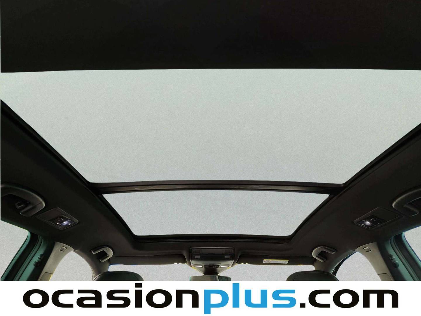 Extras y acabados del Volkswagen Golf Volkswagen Golf Variant R 2.0 TSI 4Motion (310 CV) DSG