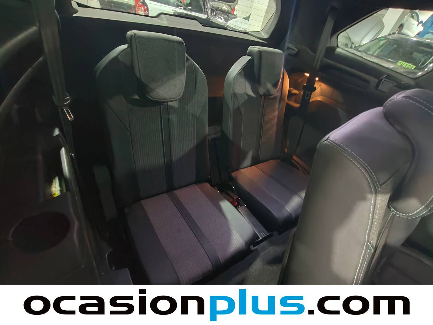 Foto Peugeot 5008 Peugeot 5008 PureTech 130 S&S Allure Pack EAT8 (130 CV) 7 Plazas