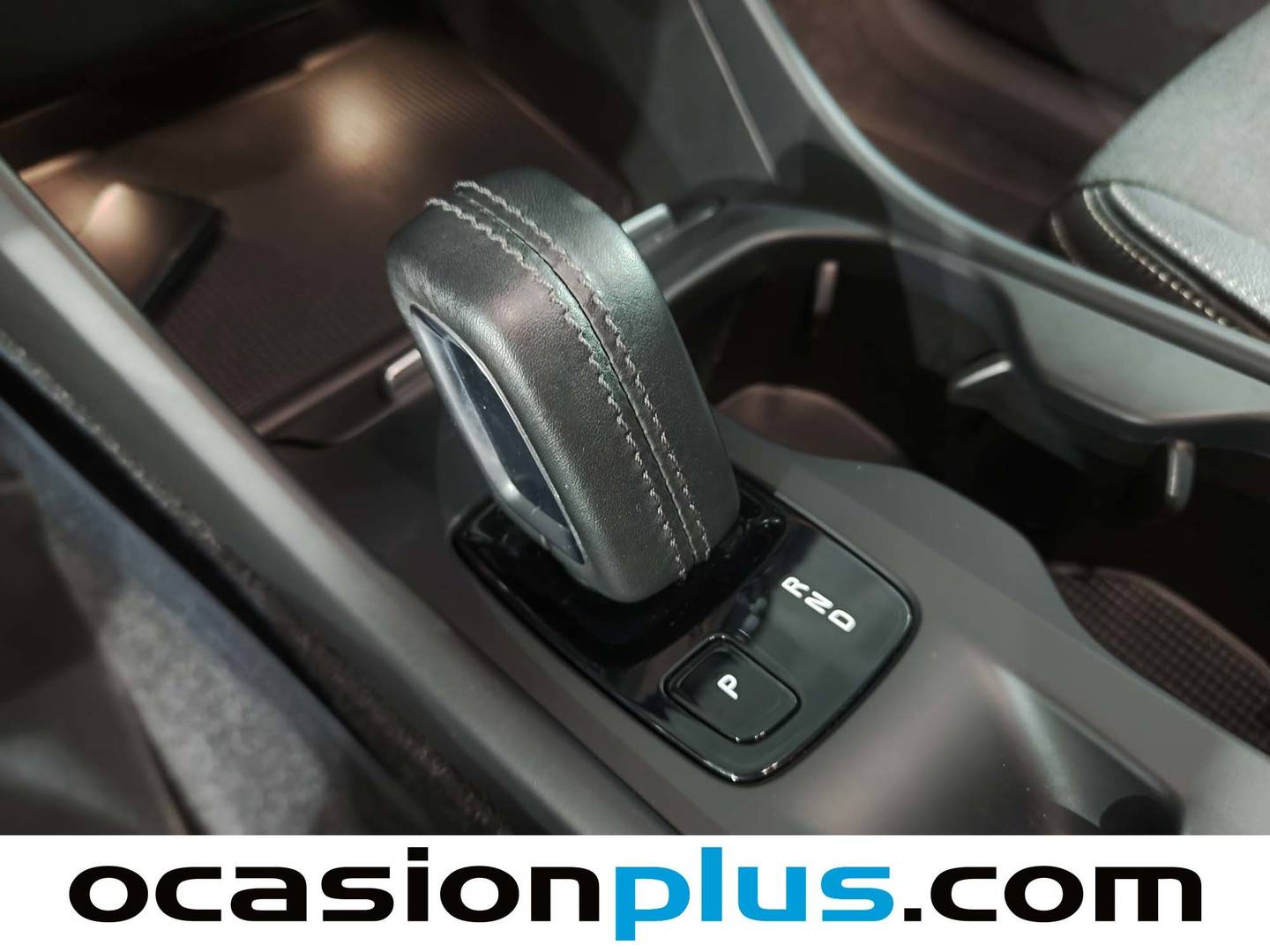 Foto Volvo XC40 Volvo XC40 D3 Momentum Pro Auto (150 CV)