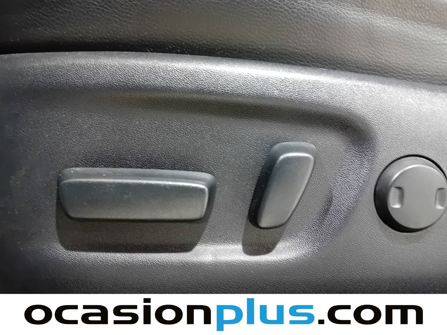 Equipamiento del Toyota Rav4 Toyota Rav4 2.5l hybrid Feel! 2WD 145 kW (197 CV)