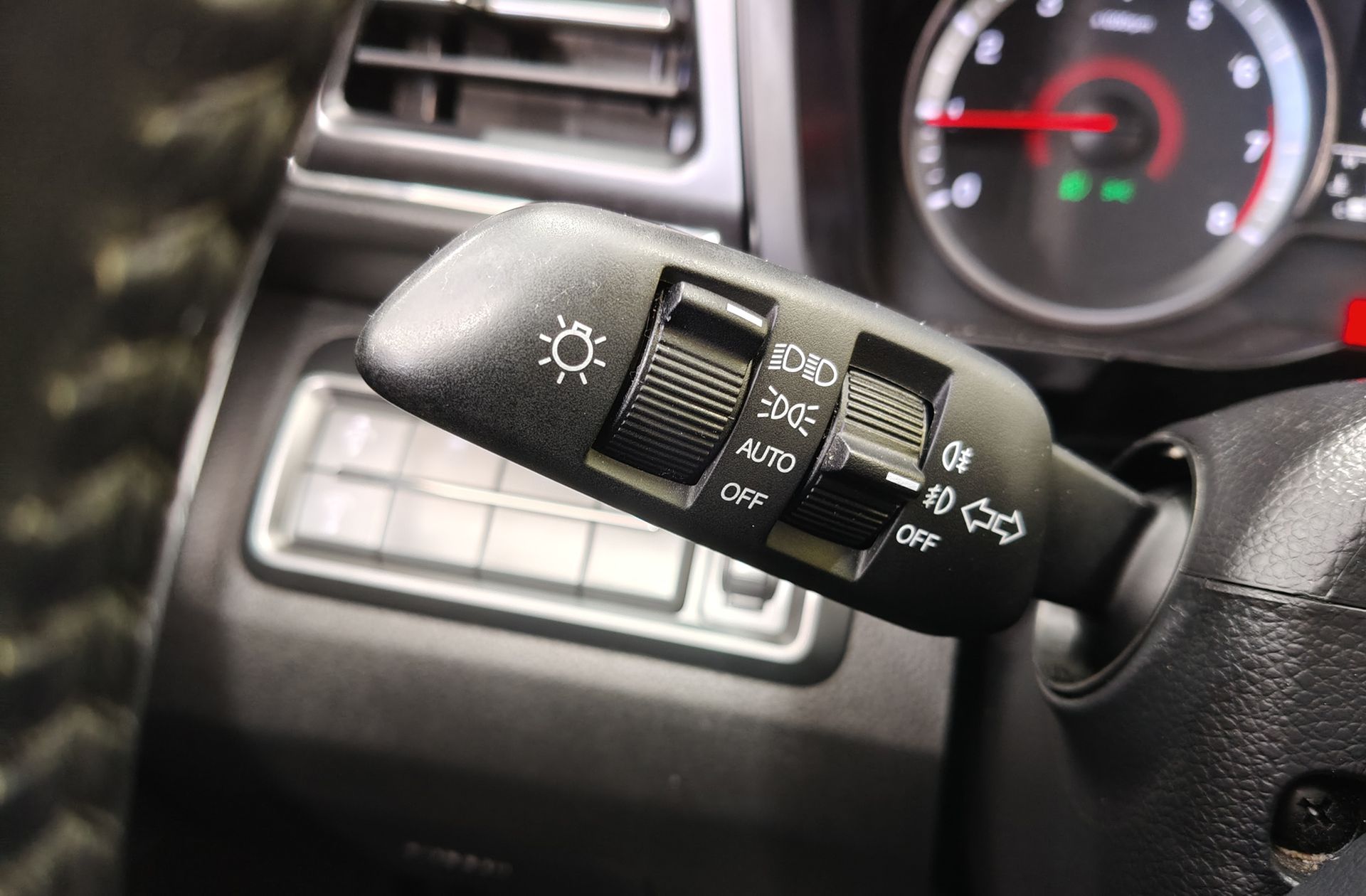 SsangYong Tivoli G12T Urban Plus - foto 22