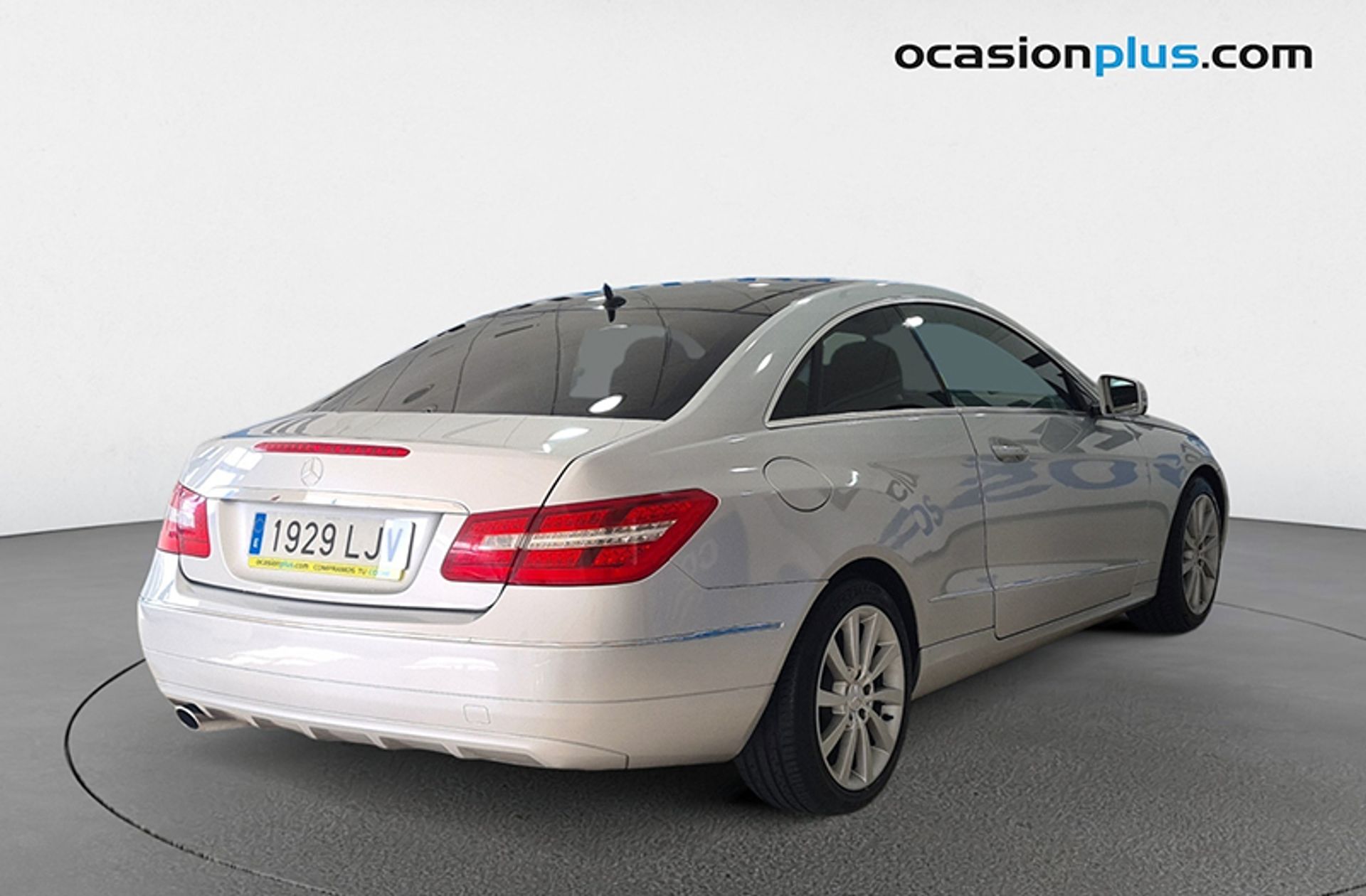 Mercedes-Benz Clase E E 220 CDI Coupe Blue Efficiency Avantgarde - foto 3