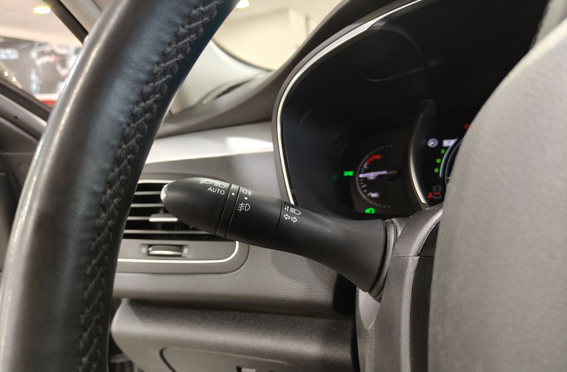 Renault Talisman Limited Energy dCi EDC - foto 29