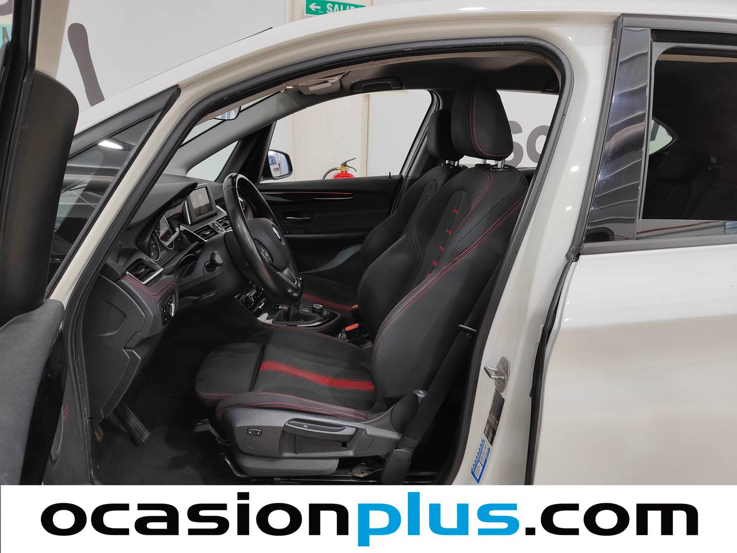 Foto asientos delanteros BMW Serie 2 Active Tourer BMW Serie 2 218d Active Tourer (150 CV)