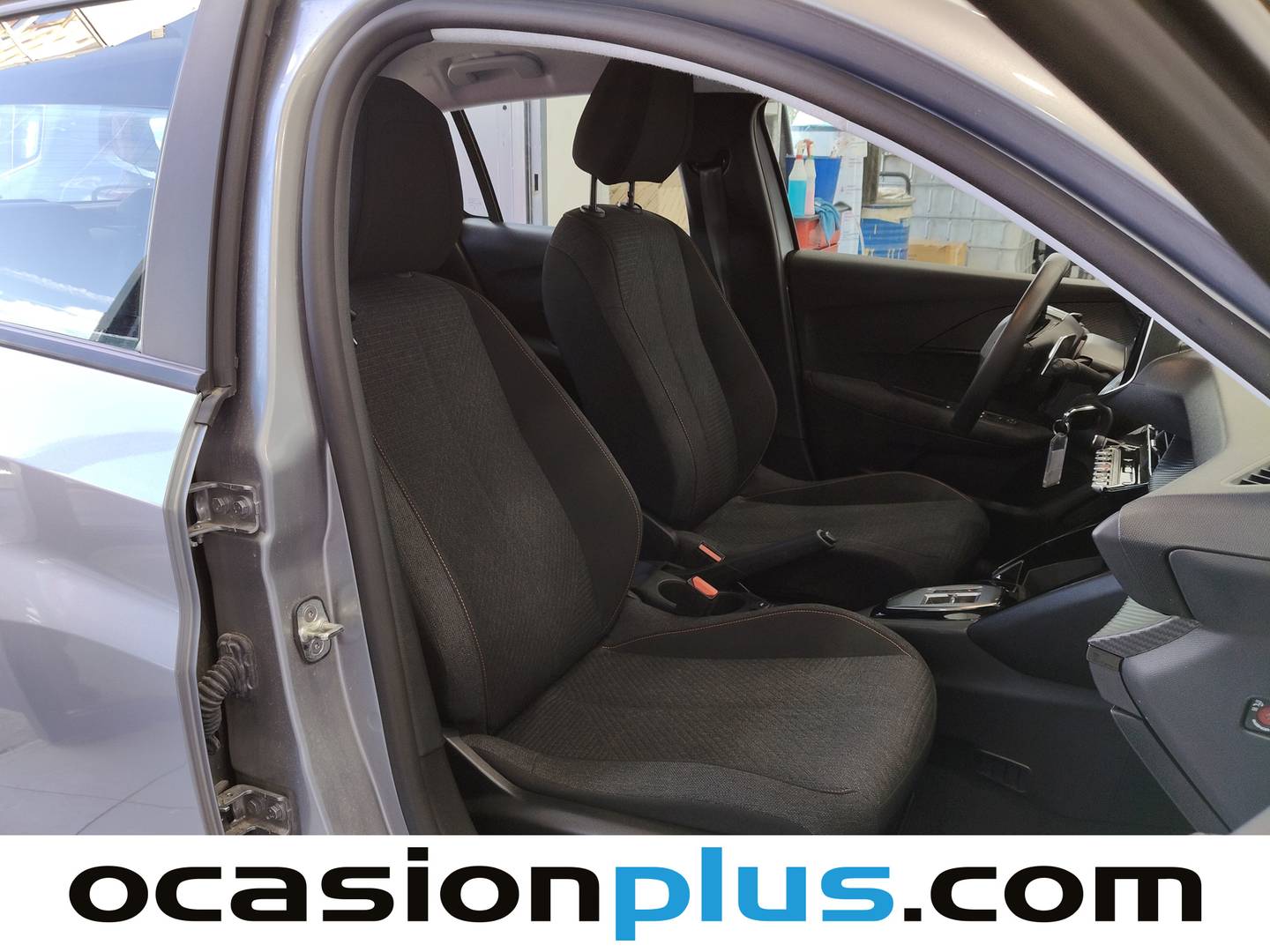 Peugeot 208 Peugeot 208 Style Hybrid 110 eDCS6 (110 CV) 2025