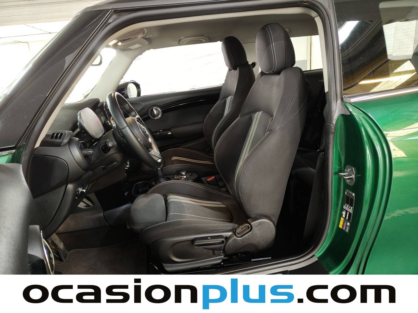 Foto Mini MINI MINI MINI 3 Puertas Cooper SE (184 CV)