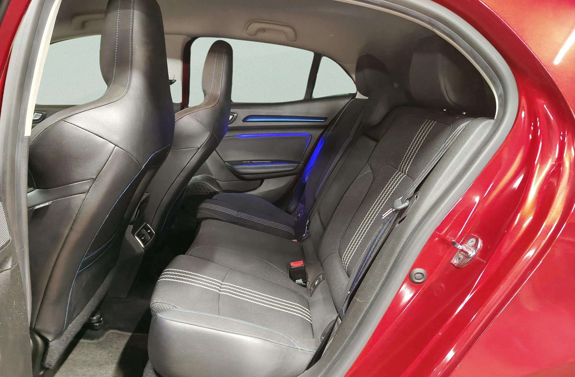 Renault Mégane GT Energy TCe EDC - foto 13
