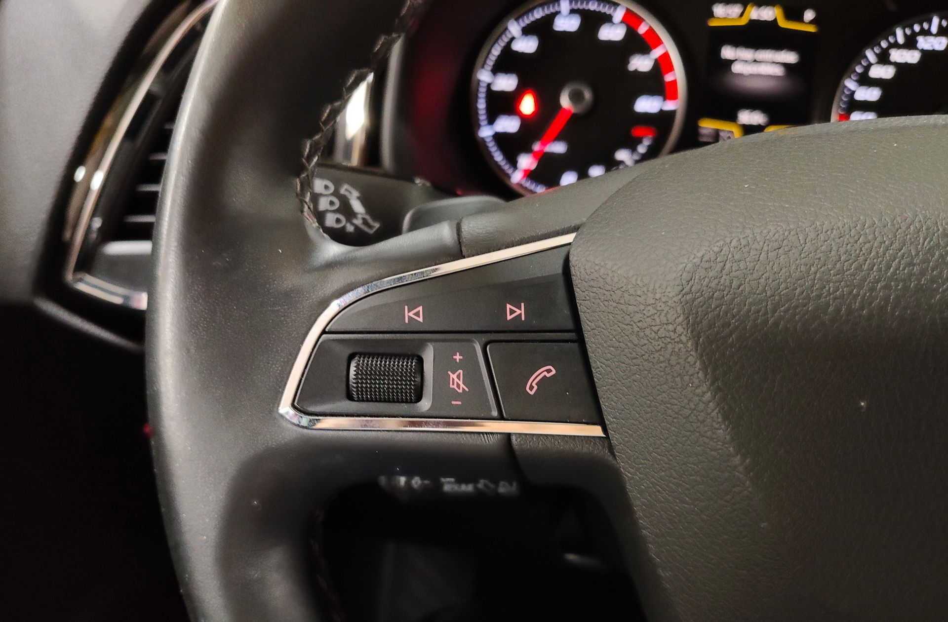 SEAT Ateca 1.4 EcoTSI Xcellence DSG - foto 31