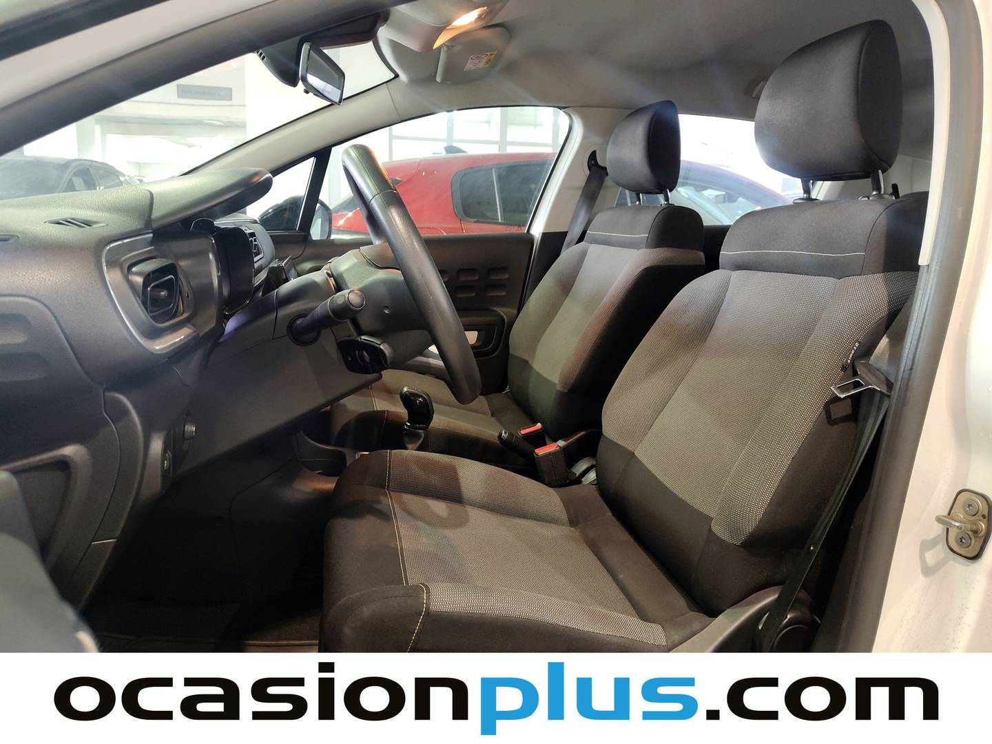 Foto asientos delanteros Citroën C3 Citroën C3 PureTech 83 C-Series (83 CV)