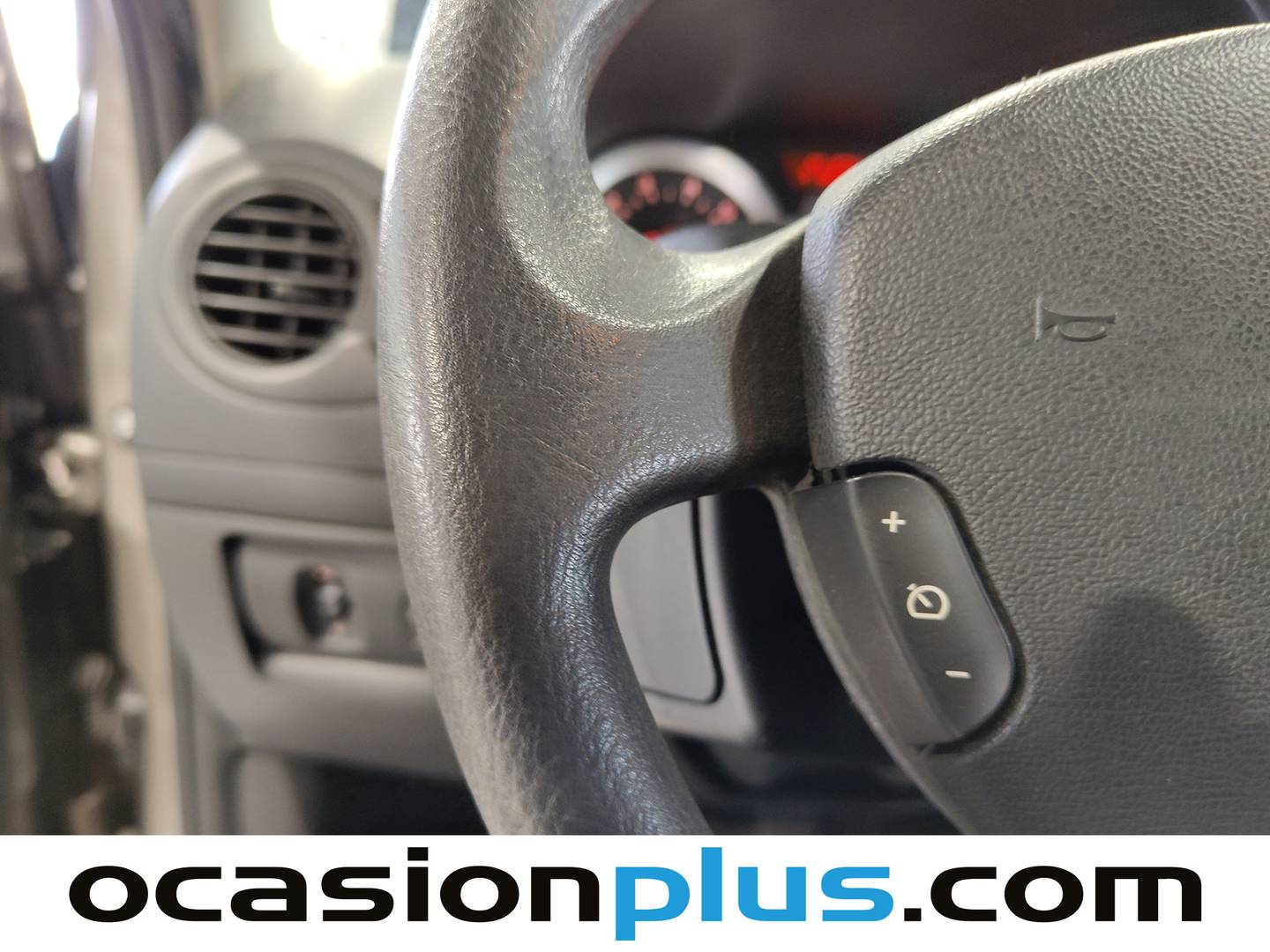 Renault Clio RENAULT Nuevo Clio Grand Tour Authentique 1.2 16v 75 eco2 ( 75 cv ) 75cv
