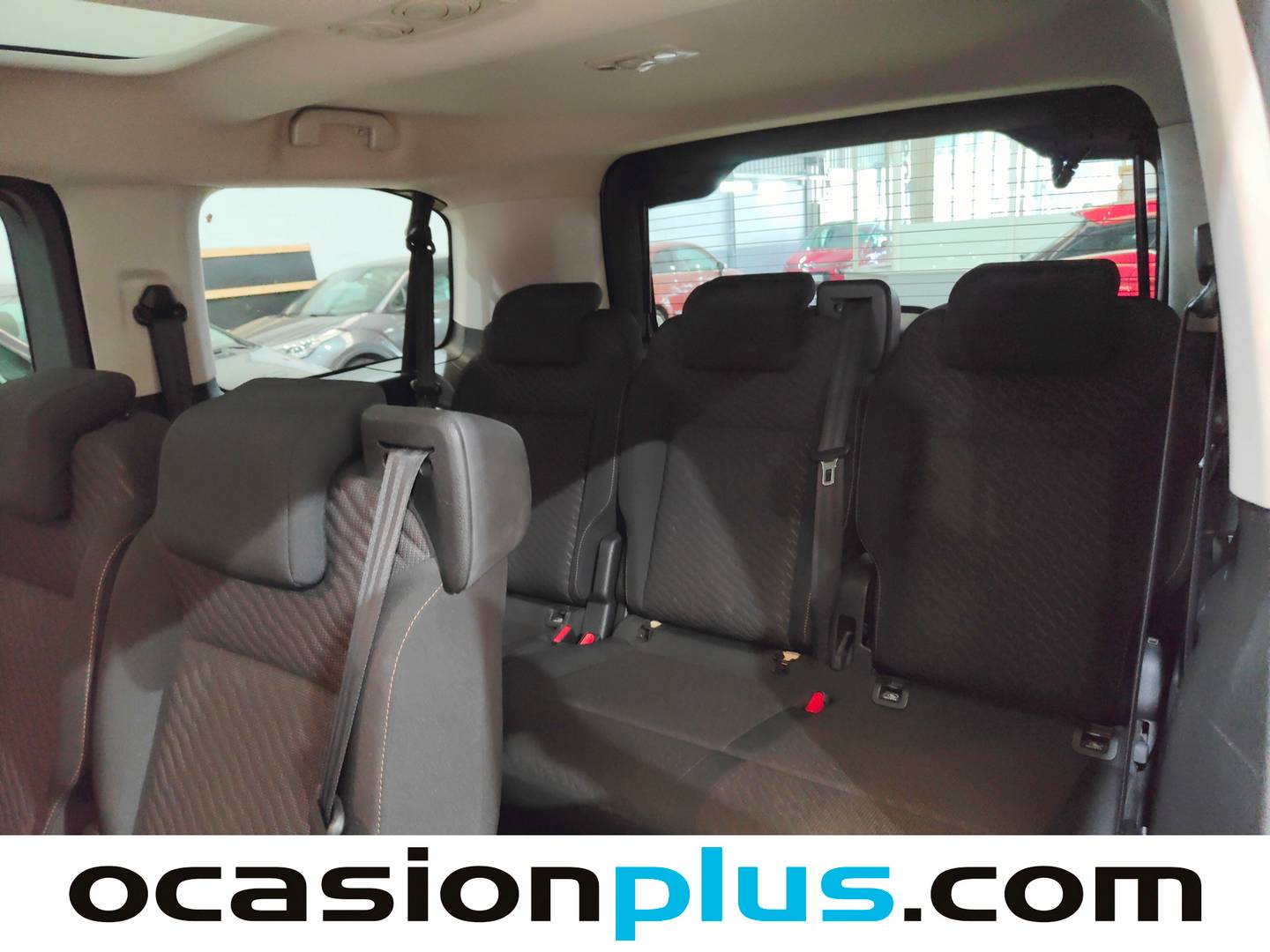 Foto asientos delanteros Toyota Proace Verso Toyota Proace Verso Combi 2.0D Family Advance Pack Auto (177 CV) 8 PLAZAS