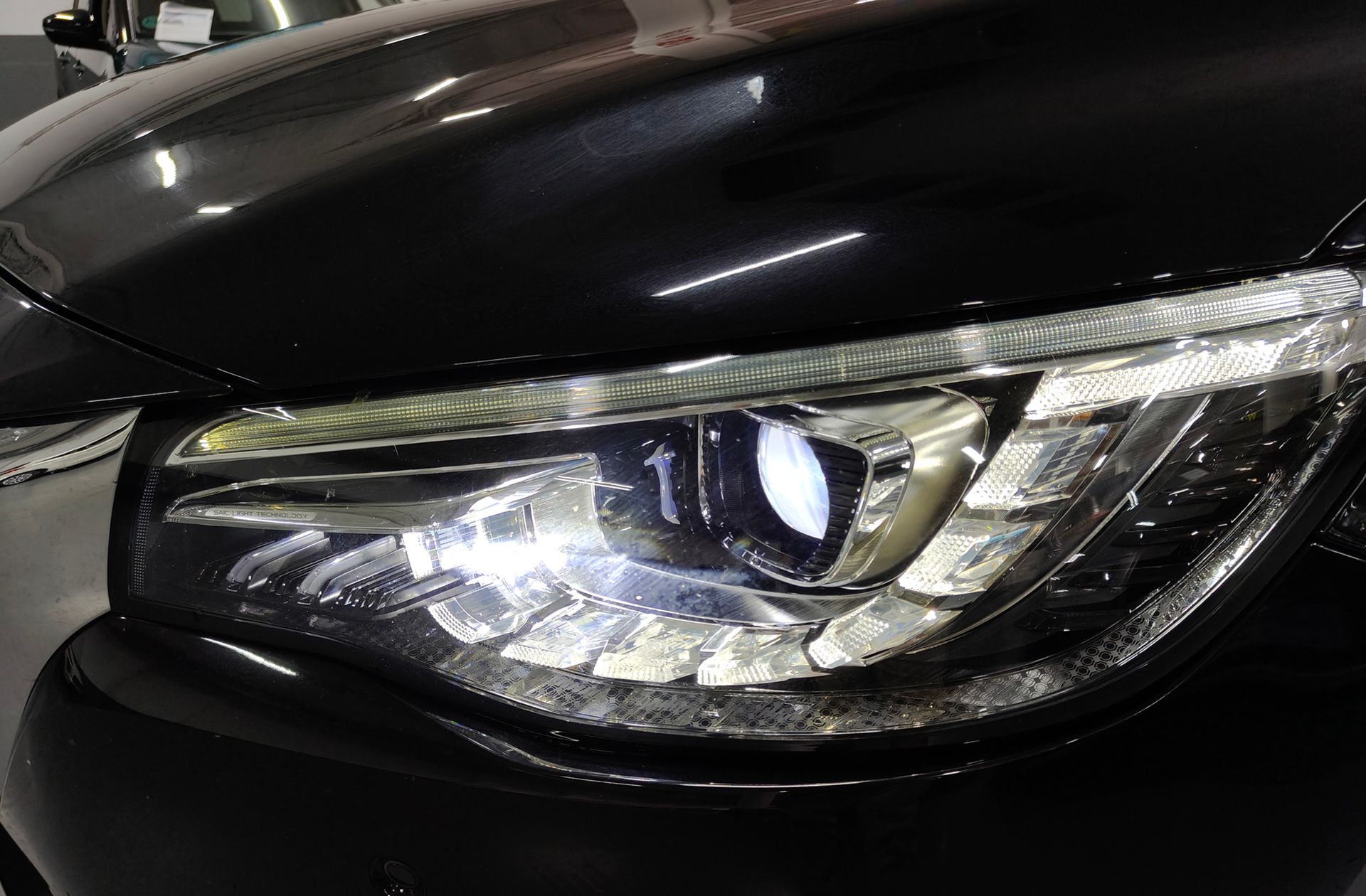 MG HS 1.5 Turbo GDI Luxury DCT - foto 19