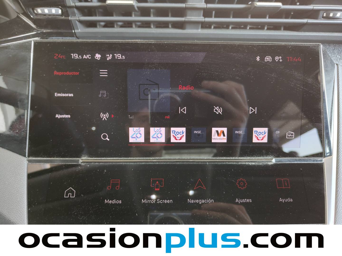 Foto Peugeot 408 Peugeot 408 Puretech 130 Allure Pack EAT8 (130 CV)