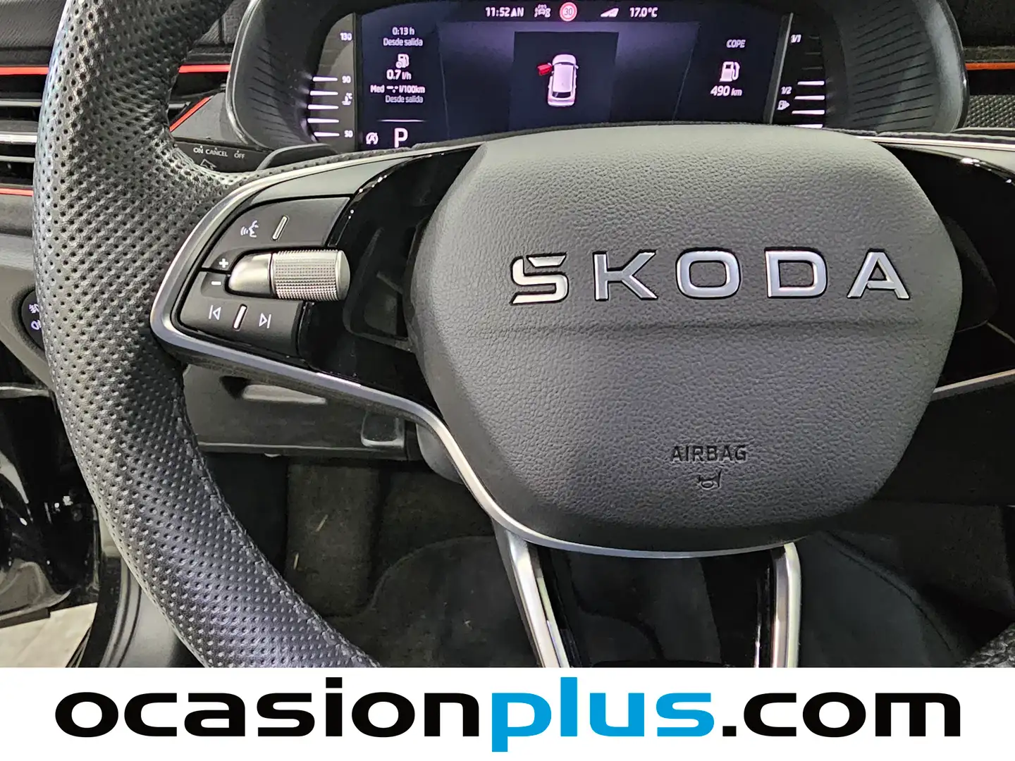 Foto Skoda Kamiq Skoda Kamiq 1.5 TSI Sport DSG (150 CV)