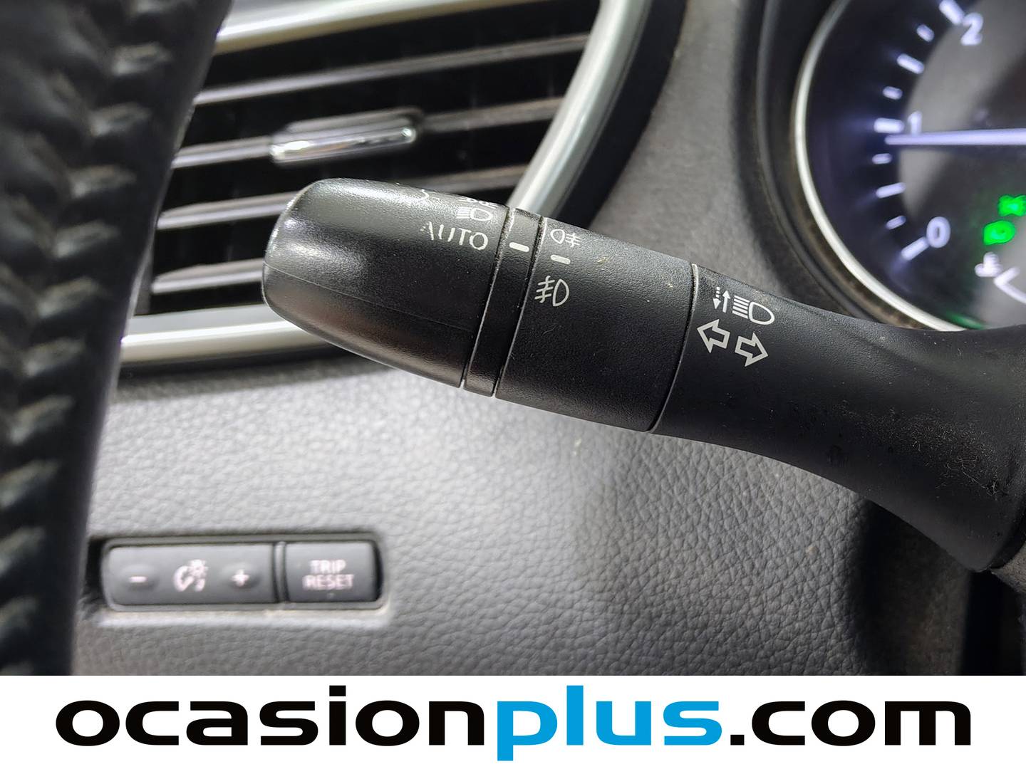 Equipamiento del Nissan QASHQAI Nissan Qashqai dCi 150 N-Connecta 4x2 (150 CV)