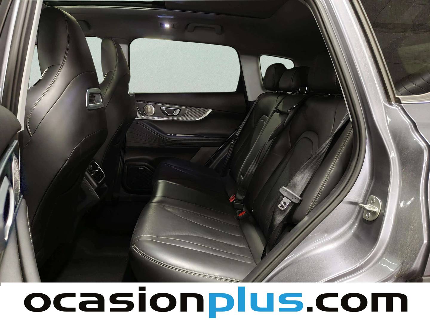 Foto asientos traseros EBRO S700 EBRO S700 1.6 TGDI Luxury 7 DCT (147 CV)