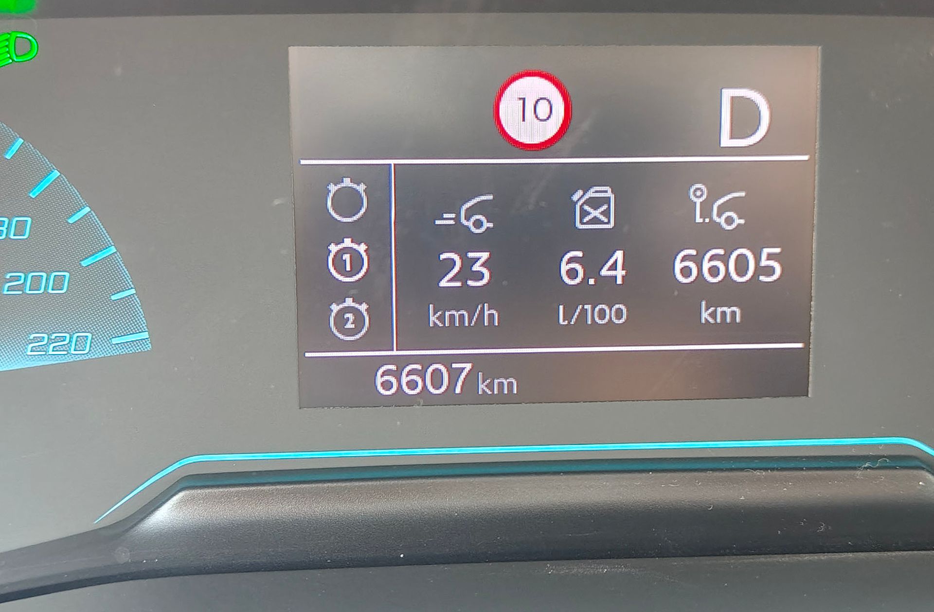 Peugeot 208 Style Hybrid 110 eDCS6 - foto 8