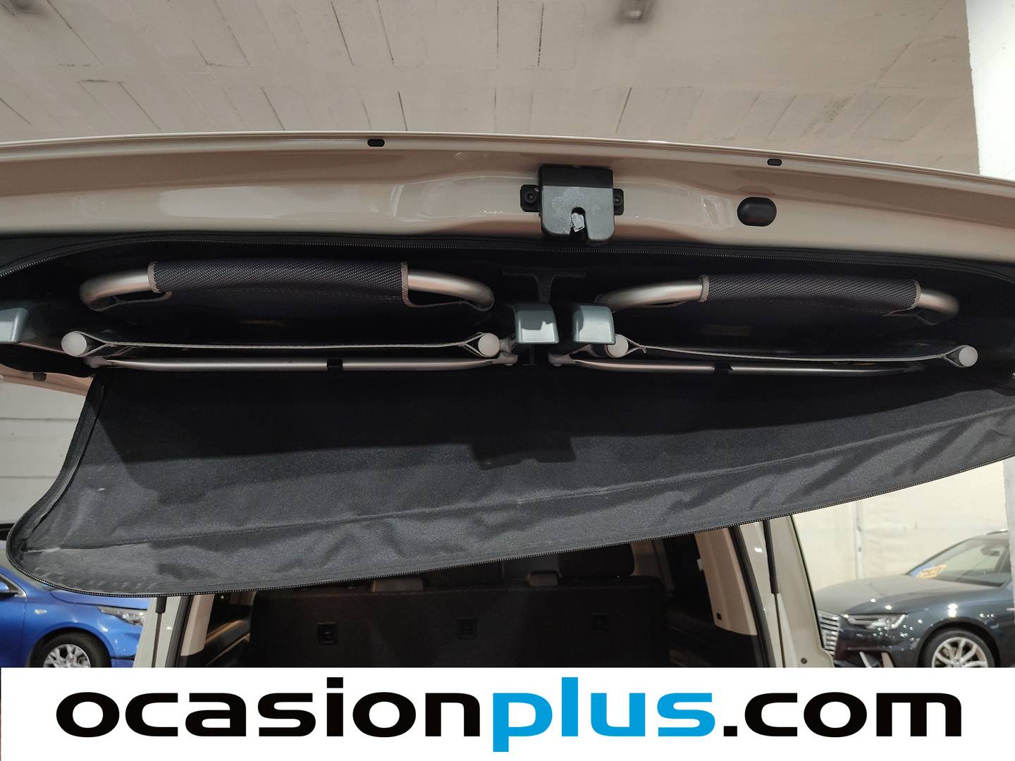 Acabados Volkswagen California Volkswagen California Beach Tour TDI BMT (150 CV) Camperizada 5 Plazas