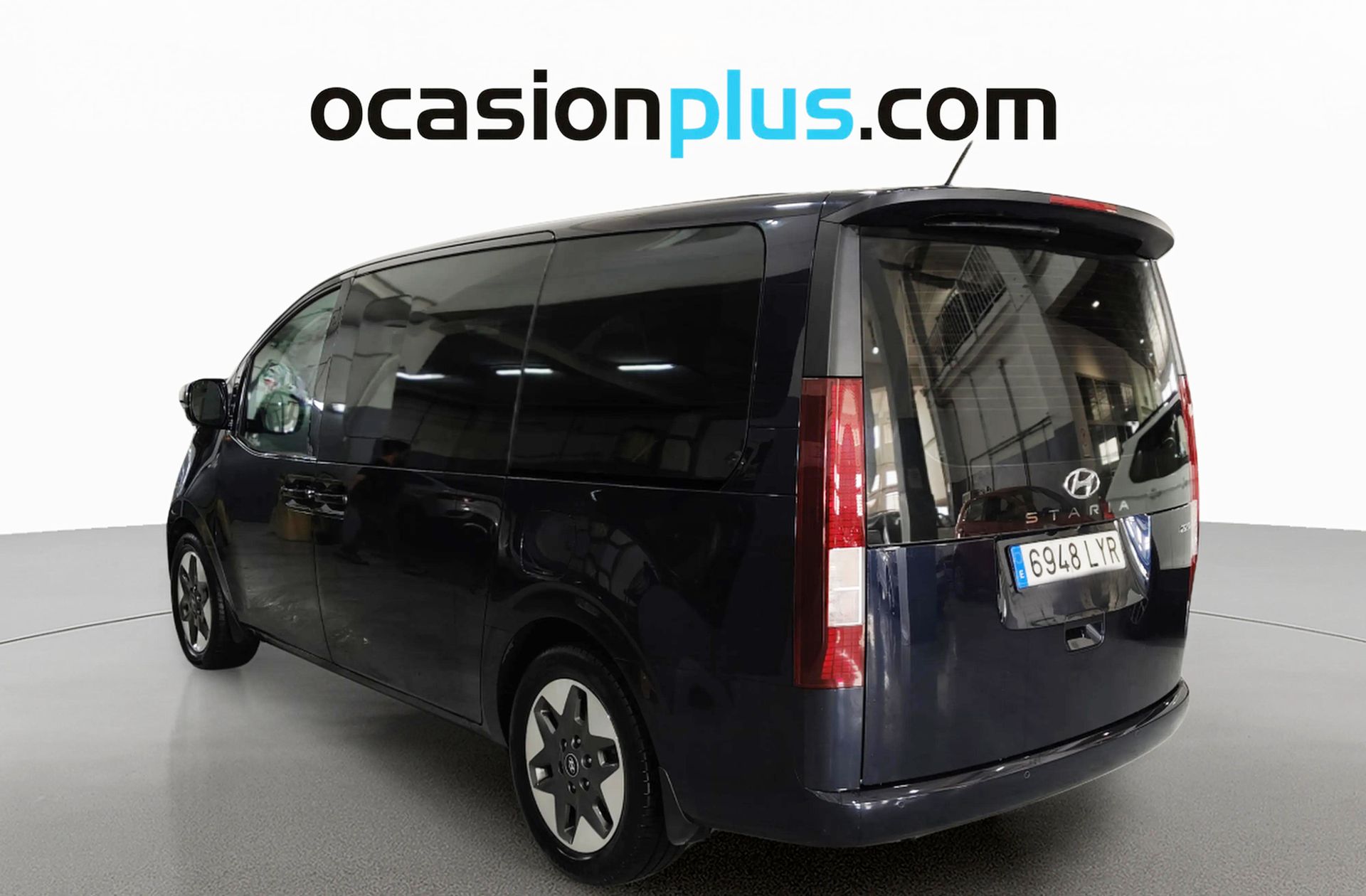 Hyundai Staria 2.2 CRDi Maxx 9S 9 plazas - foto 3