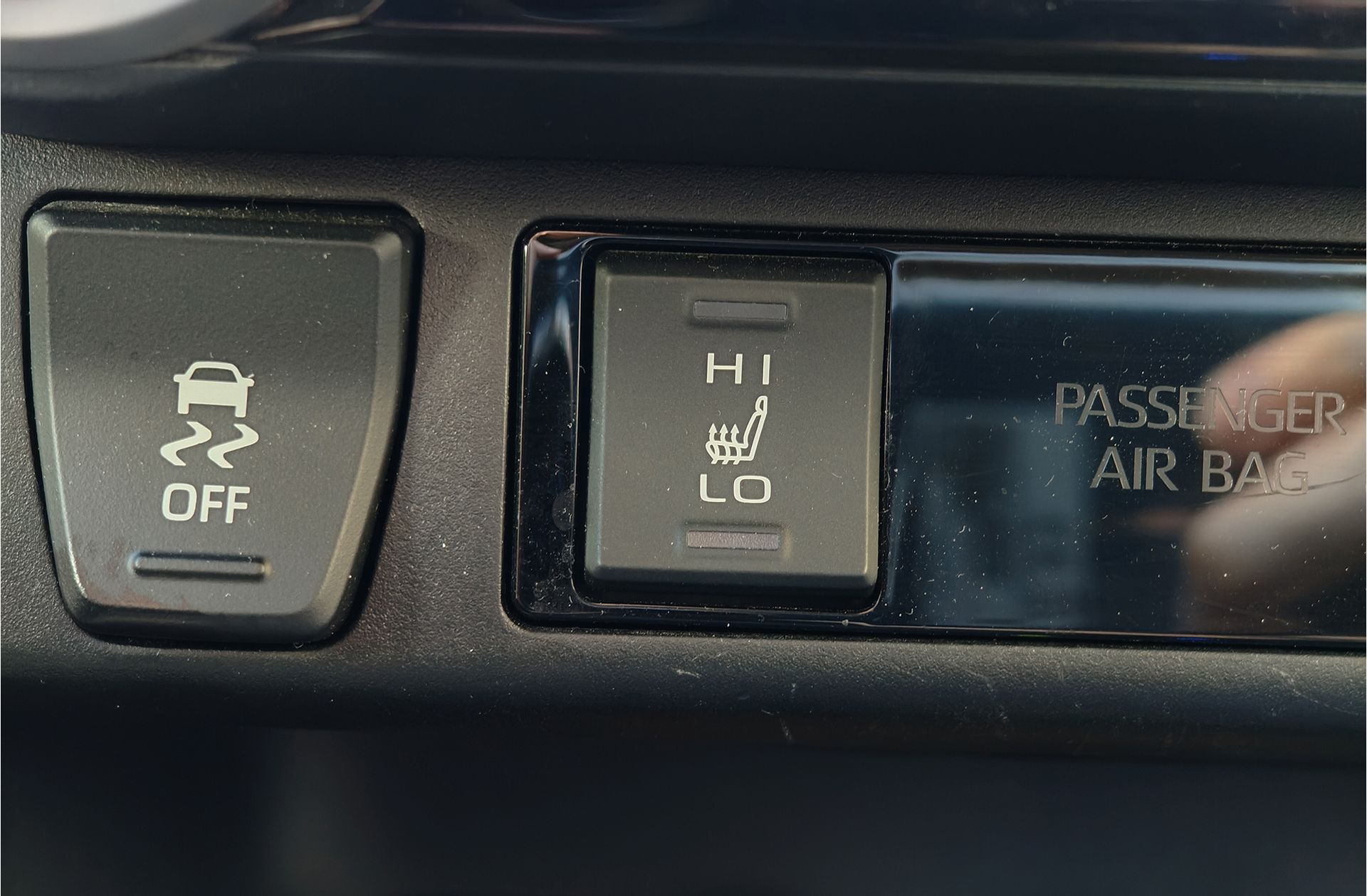 Toyota RAV4 2.5l hybrid Luxury - foto 12