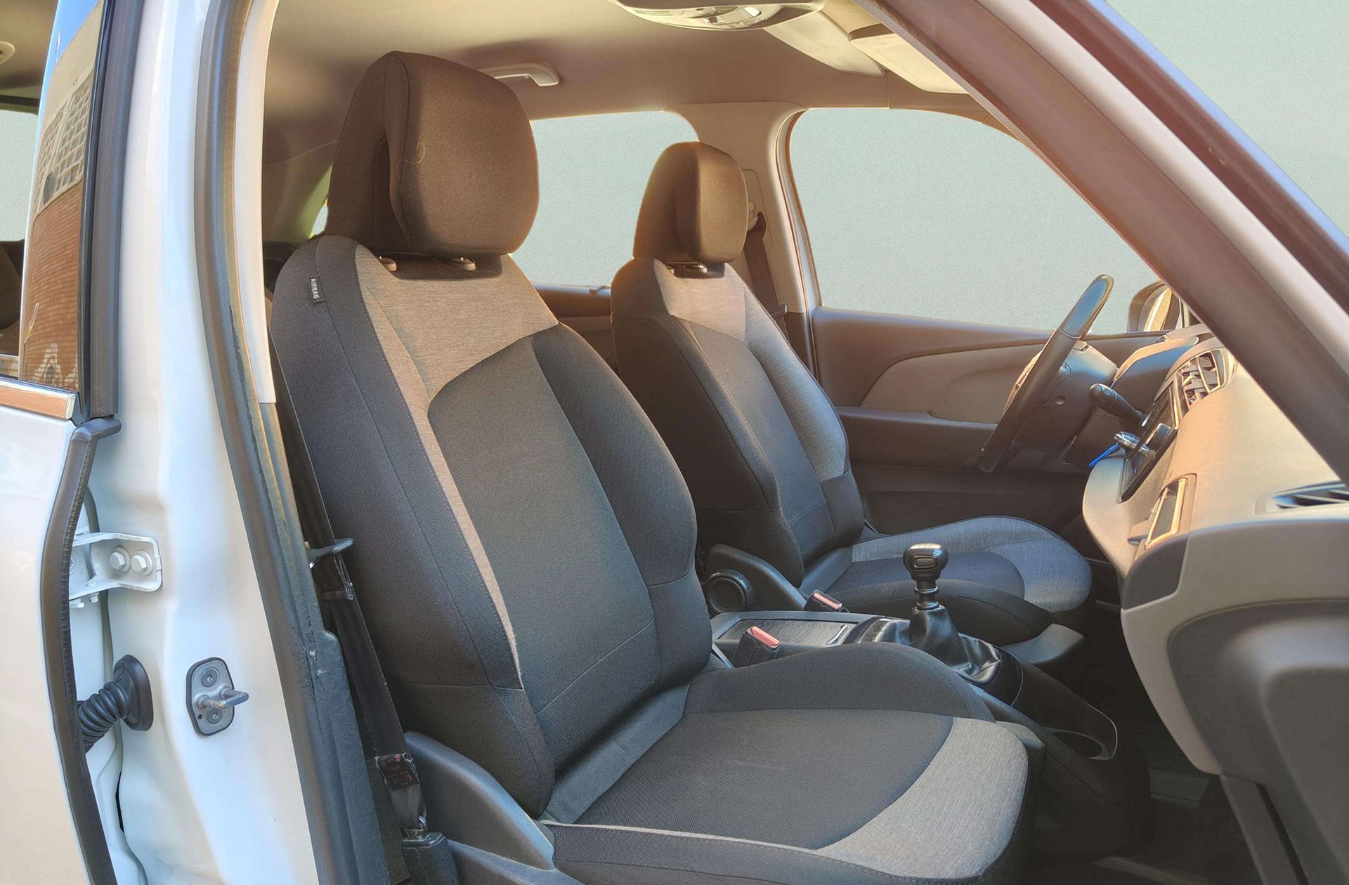 Citroën C4 SpaceTourer BlueHDi 130 Live - foto 15