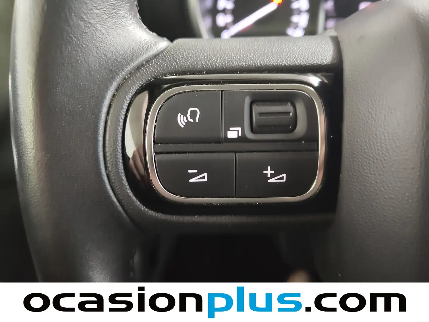 Foto Citroën C3 Aircross Citroen C3 Aircross PureTech 130 Shine Pack EAT6  (131 CV)