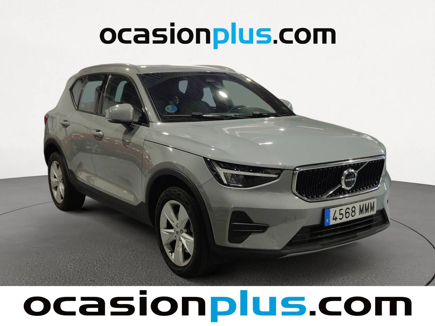 Foto Volvo XC40 Volvo XC40 B3 G Momentum Pro Auto (163 CV)