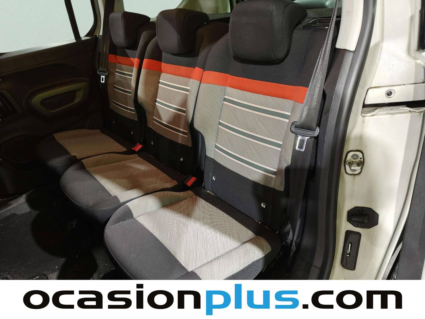 Foto Citroën Berlingo Citroen Berlingo BlueHDi 100 S&S Talla M Shine (102 CV)