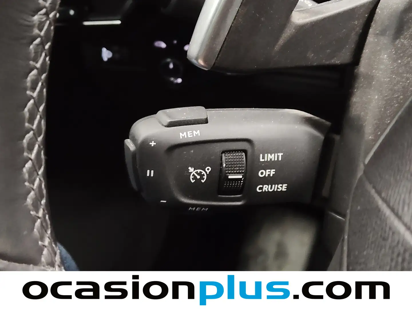 Foto DS DS 7 Crossback DS DS7 Crossback BlueHDi 130 Bastille Auto (130 CV)