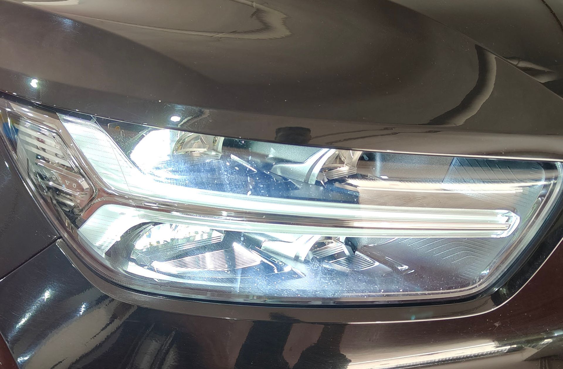 Volvo XC40 T2 Momentum Pro - foto 14