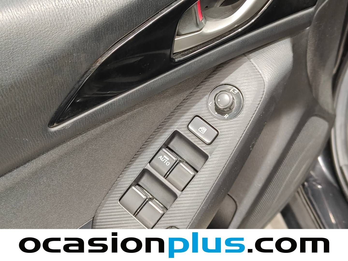 Mazda Mazda3 Mazda Mazda 3 1.5 DE MT Style+Confort SDN (105 CV) 105cv