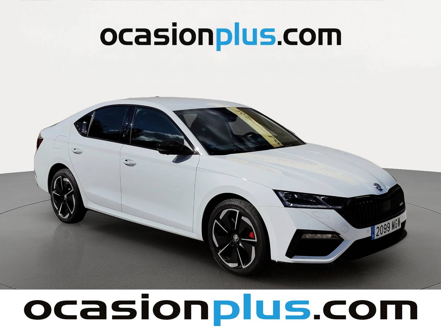 Foto delantera Skoda Octavia Skoda Octavia 1.4 TSI PHEV RS DSG (245 CV) derecha