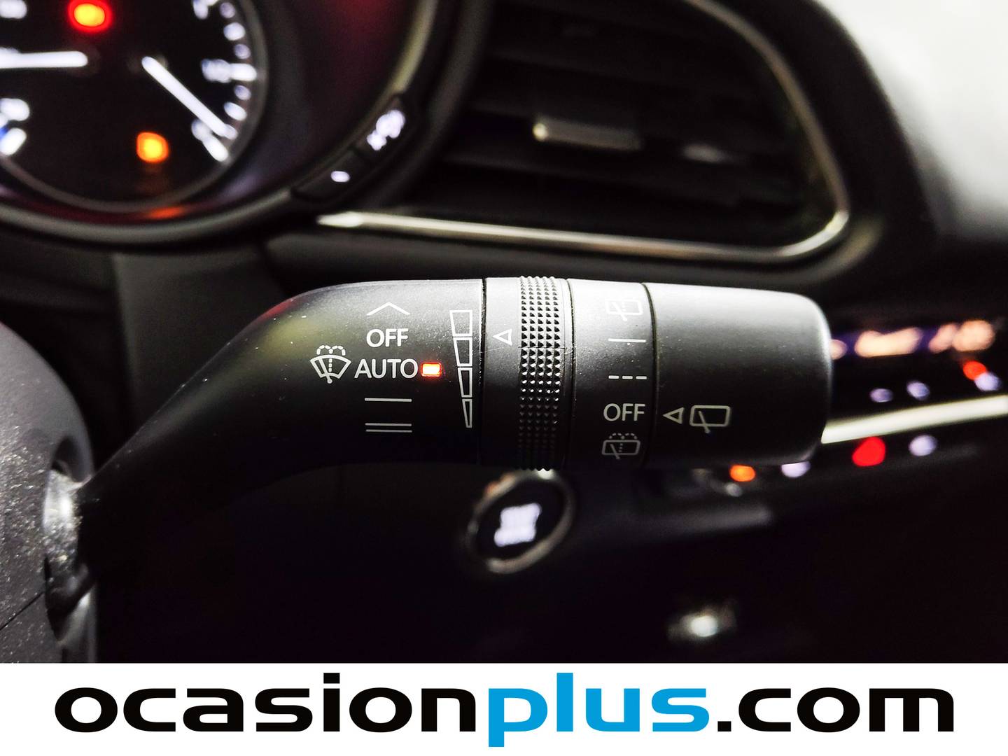 Foto Mazda CX-30 Mazda CX-30 2.0 Skyactiv-X Evolution 2WD (180 CV)