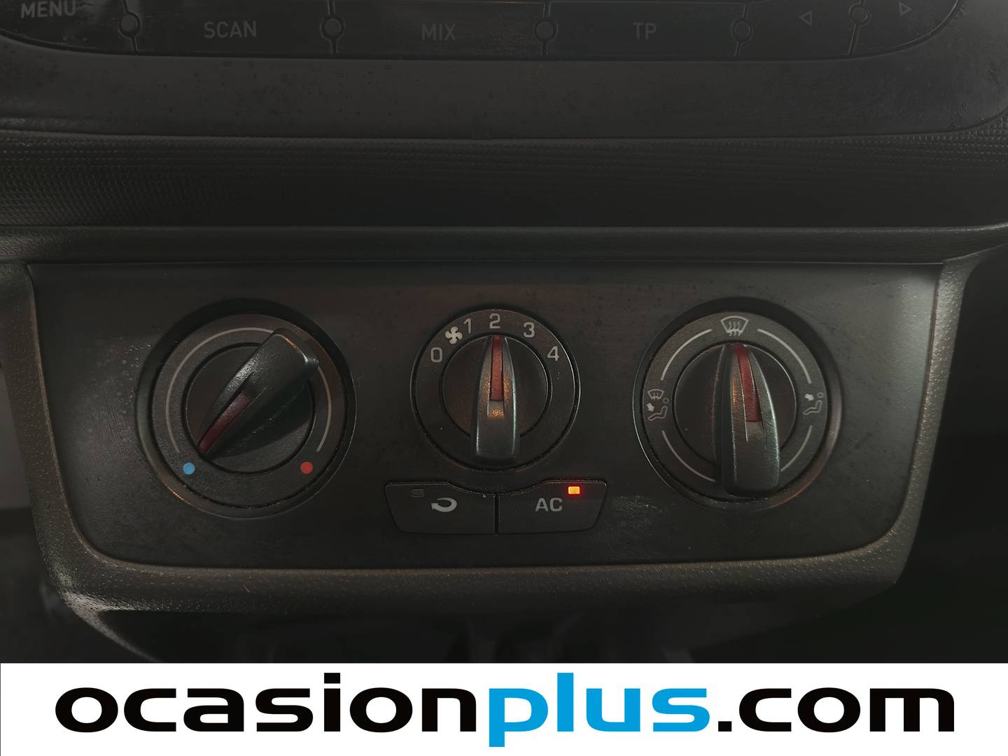 Foto Seat Ibiza SEAT Ibiza 1.6 TDI 90cv Reference DPF