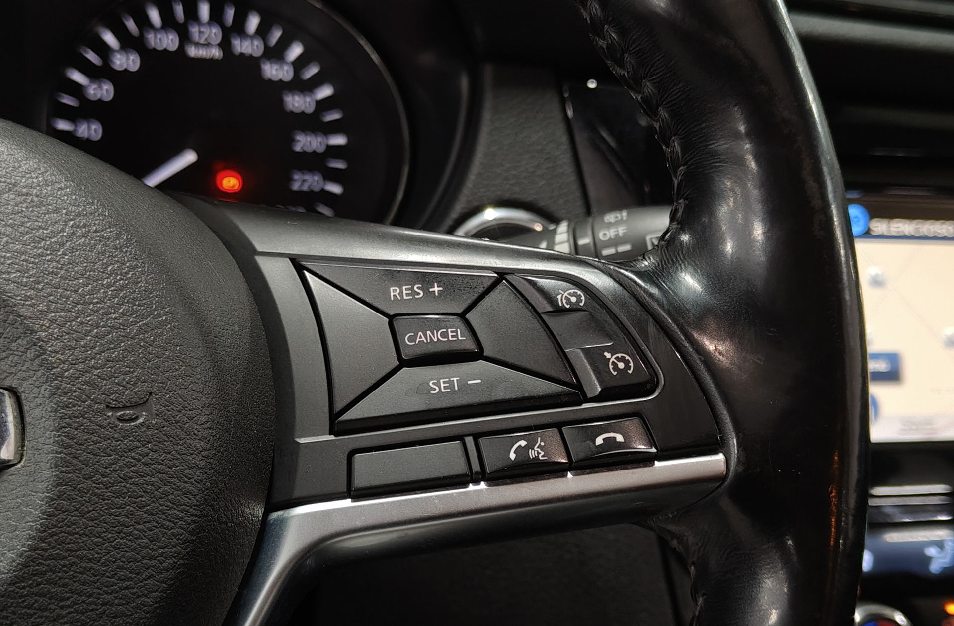 Nissan X-Trail dCi 130 N-Connecta 7 plazas - foto 32