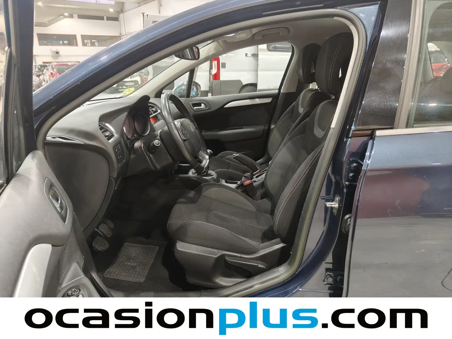 Foto Citroën C4 Citroen C4 1.6 e-HDI Collection (114 CV)