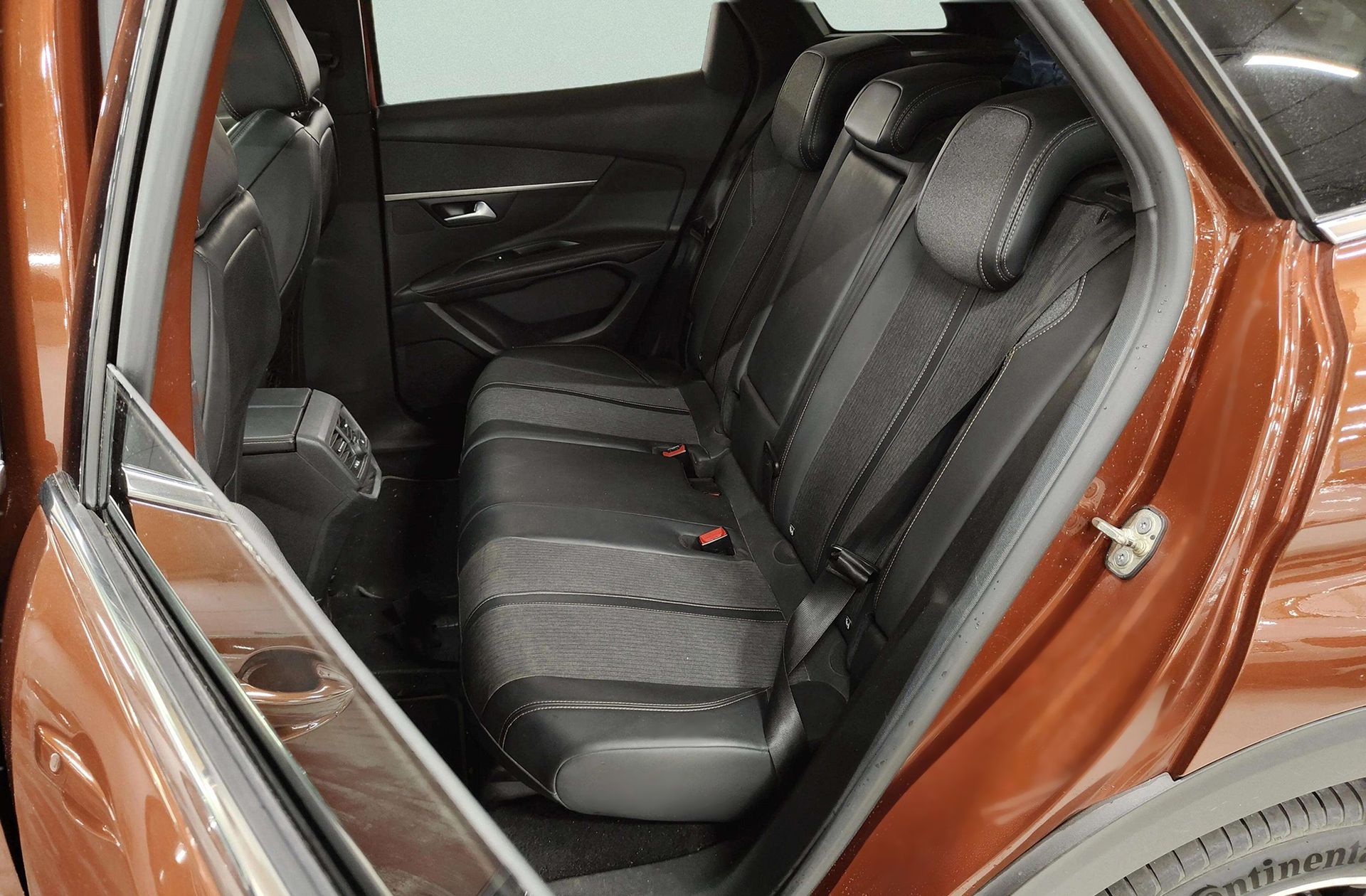 Peugeot 3008 PureTech 130 GT Line - foto 13