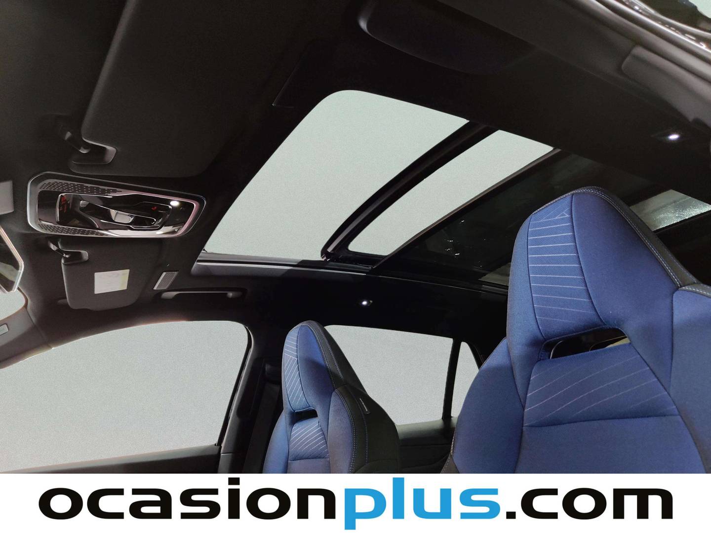 Extras y acabados del Lynk & Co 01 Lynk & Co 01 1.5 PHEV (261 CV)