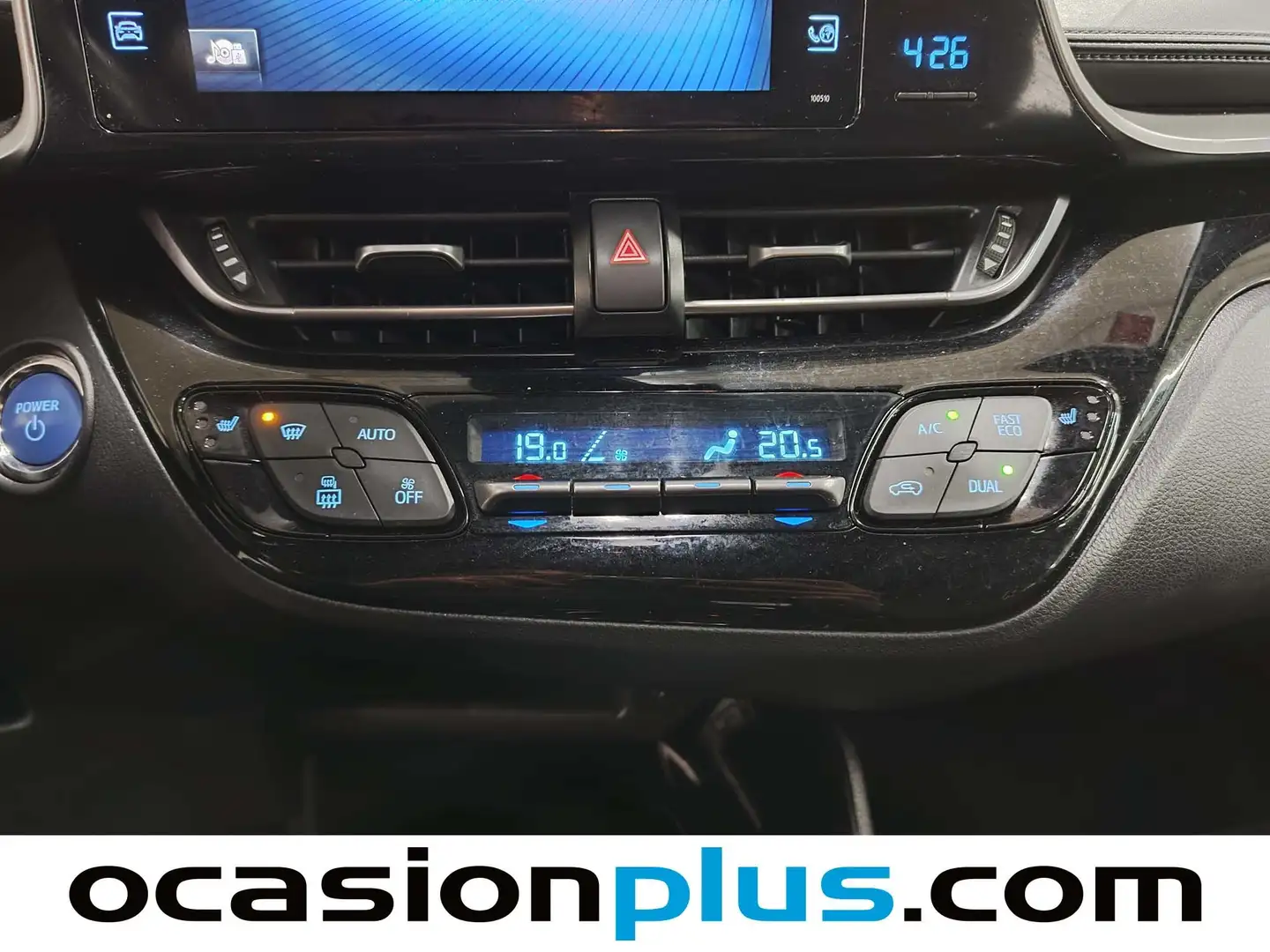 Foto Toyota C-HR Toyota C-HR 1.8 125H Advance (122 CV)