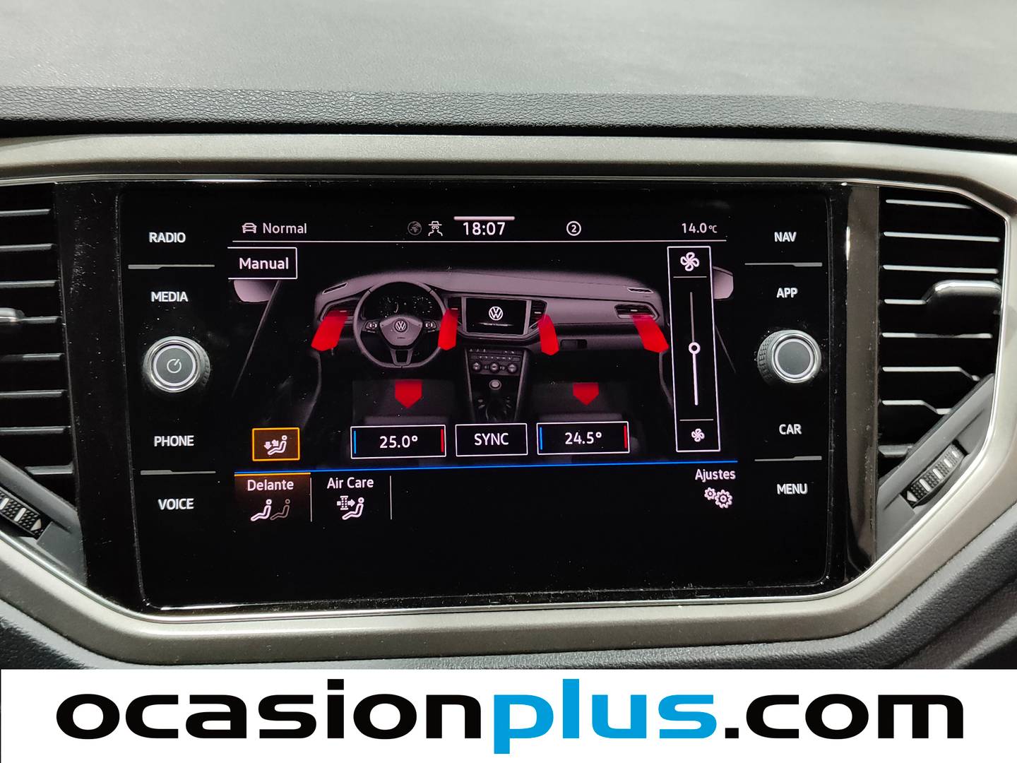 Foto Volkswagen T-Roc Volkswagen T-Roc Advance 2.0 TDI (150 CV) DSG