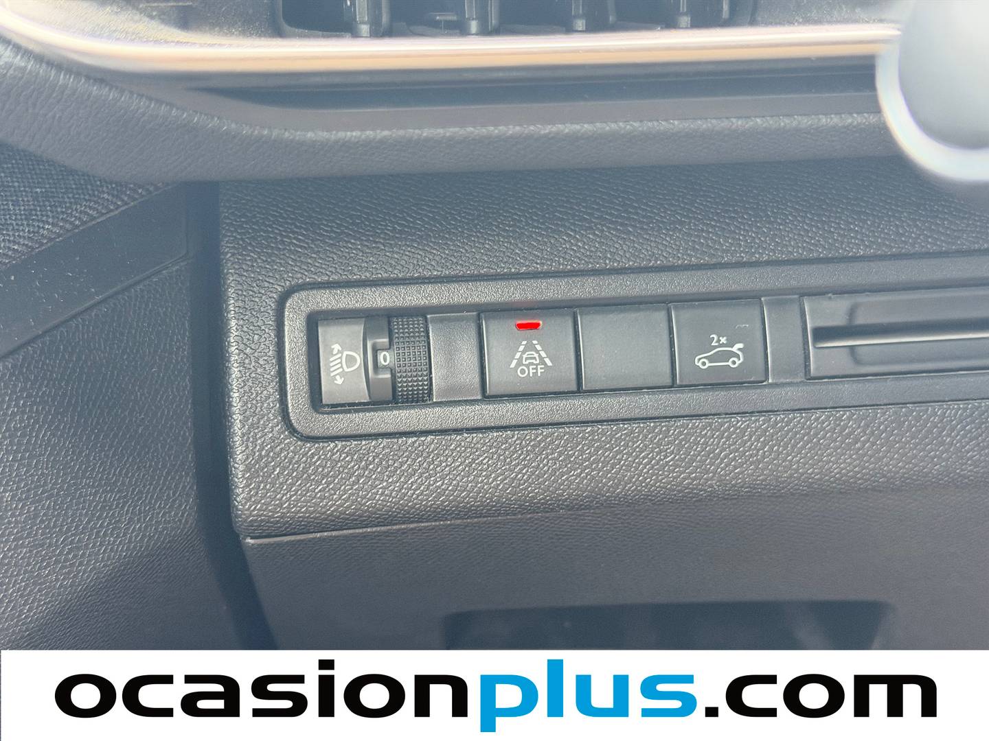 Accesorios del Peugeot 5008 Peugeot 5008 BlueHDI 180 S&S Allure Pack EAT8 (180 CV) 7 Plazas