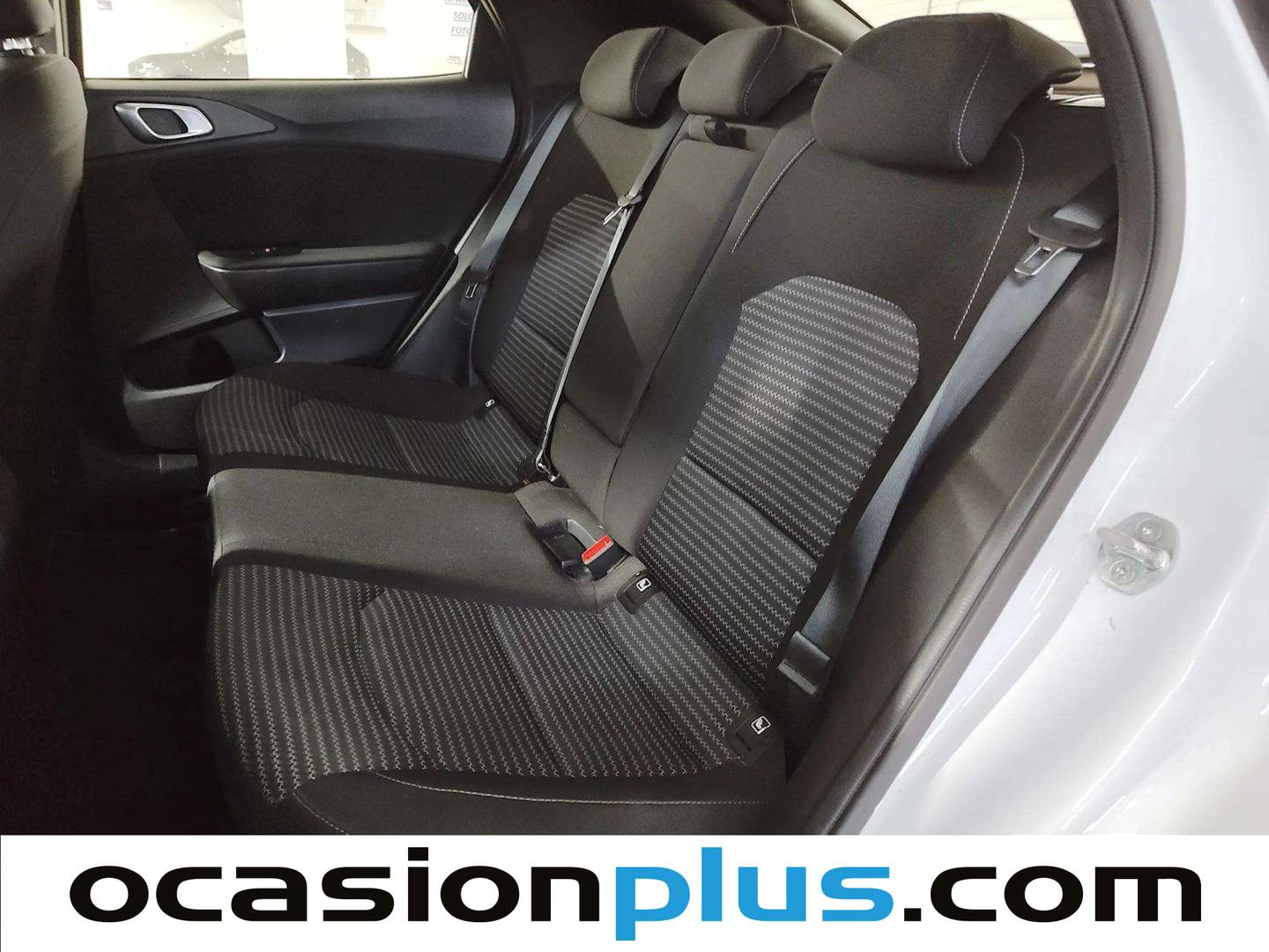 Foto asientos traseros KIA XCeed KIA XCeed 1.0 T-GDi Drive (100 CV)