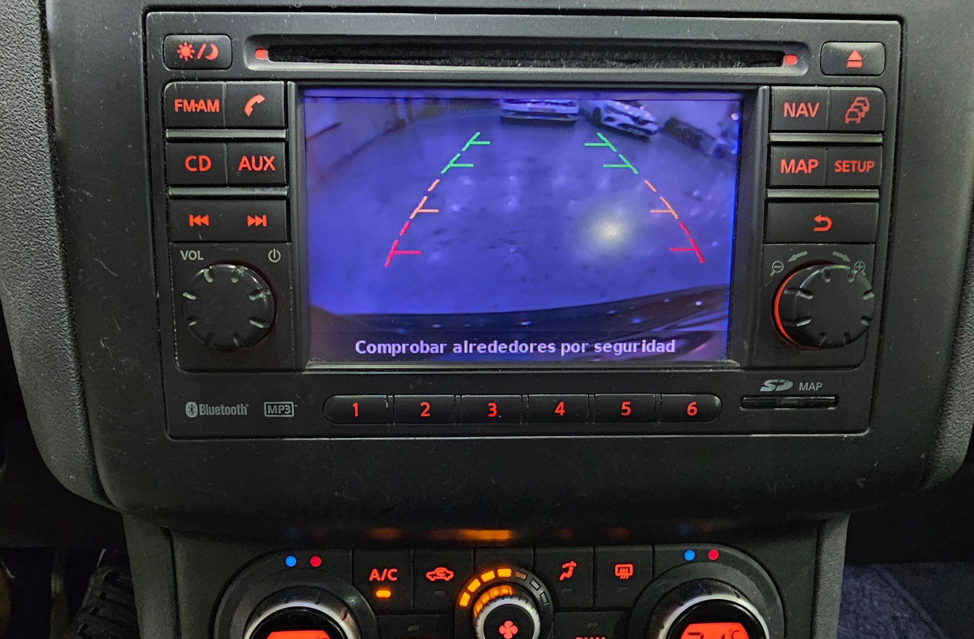 Nissan Qashqai 1.5 dCi Tekna Sport 4x2 - foto 9