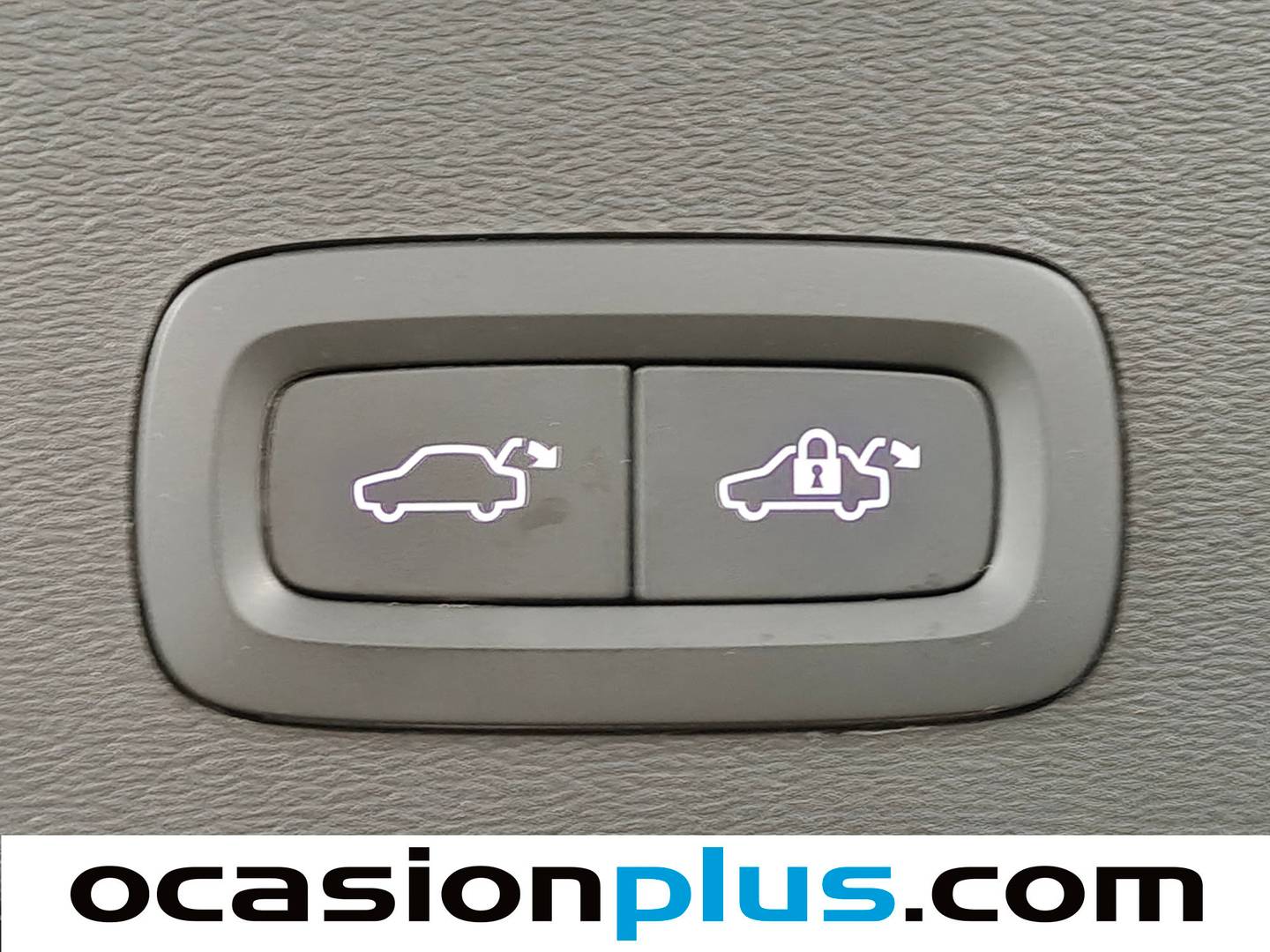 Volvo XC40 Volvo XC40 T3 Momentum Pro Auto (163 CV) gasolina