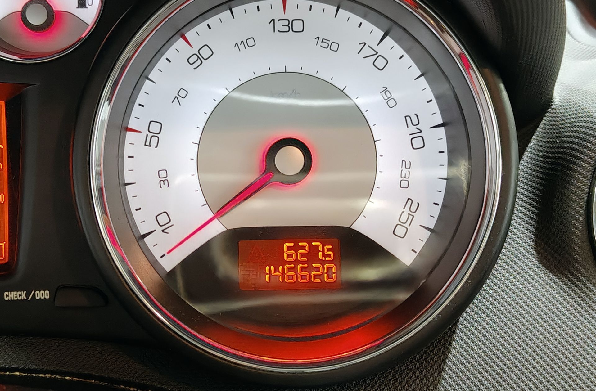 Peugeot 308 1.6 HDi FAP Premium - foto 9