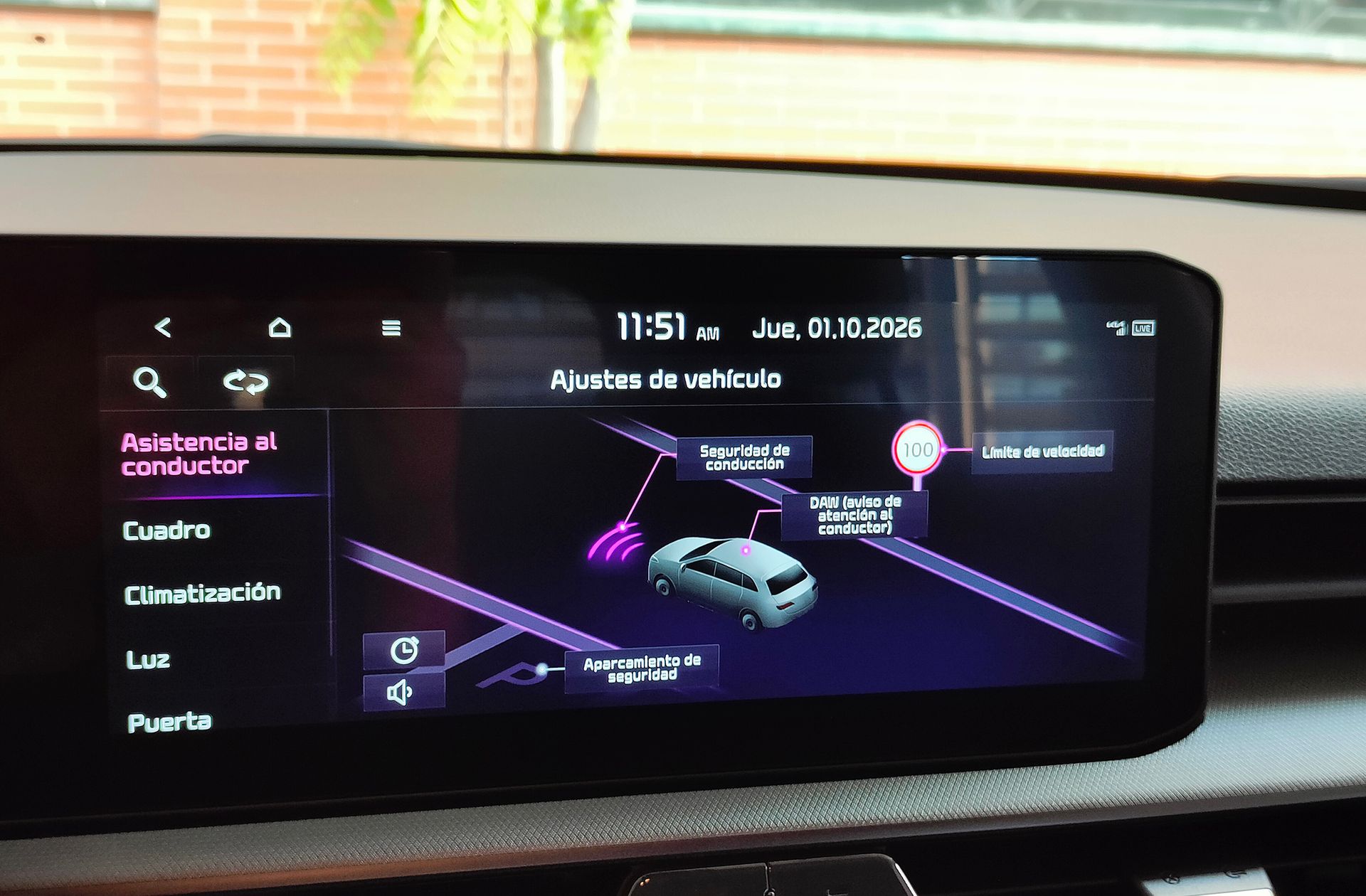 Kia Stonic 1.0 T-GDi MHEV Concept - foto 9