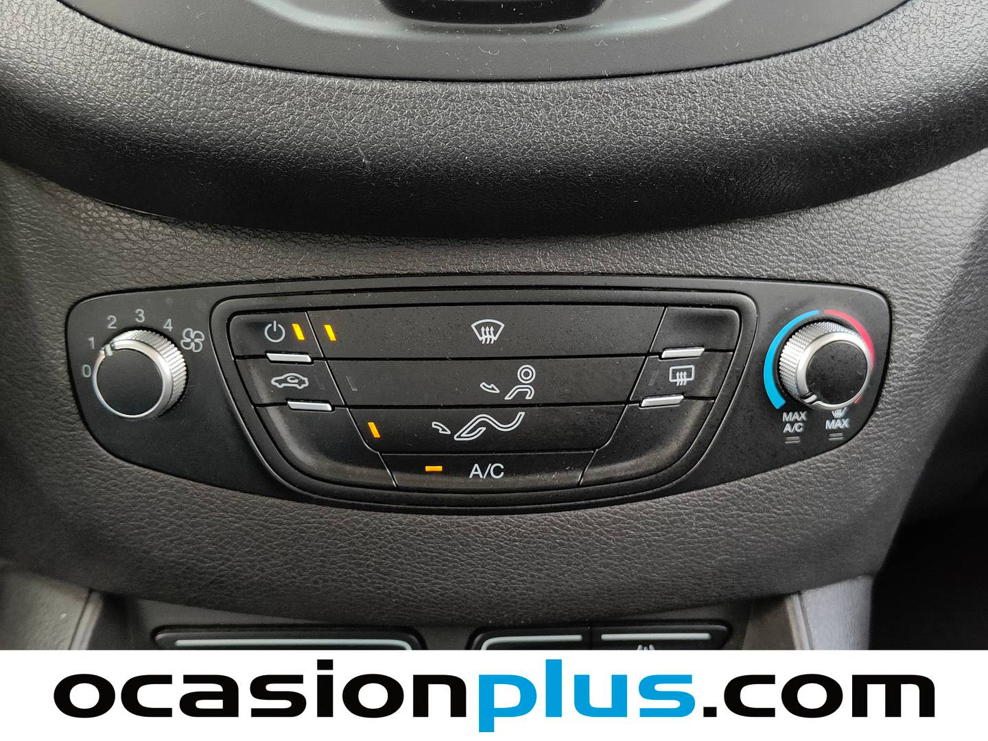 Accesorios del Ford Tourneo Courier Ford Tourneo Courier 1.0 EcoBoost Ambiente (100 CV)