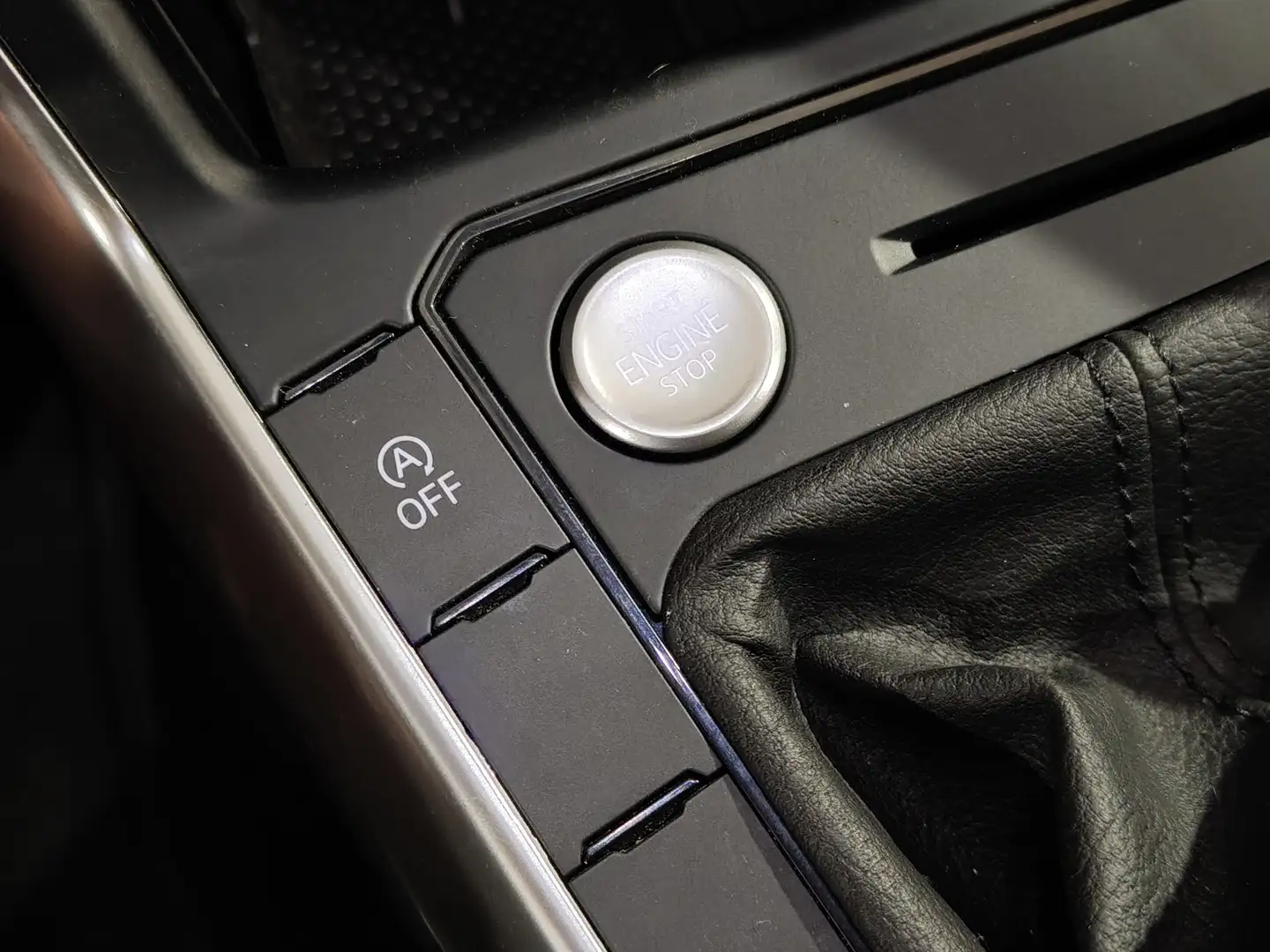 Foto Volkswagen Taigo Volkswagen Taigo ``Más`` 1.0 TSI (95 CV)