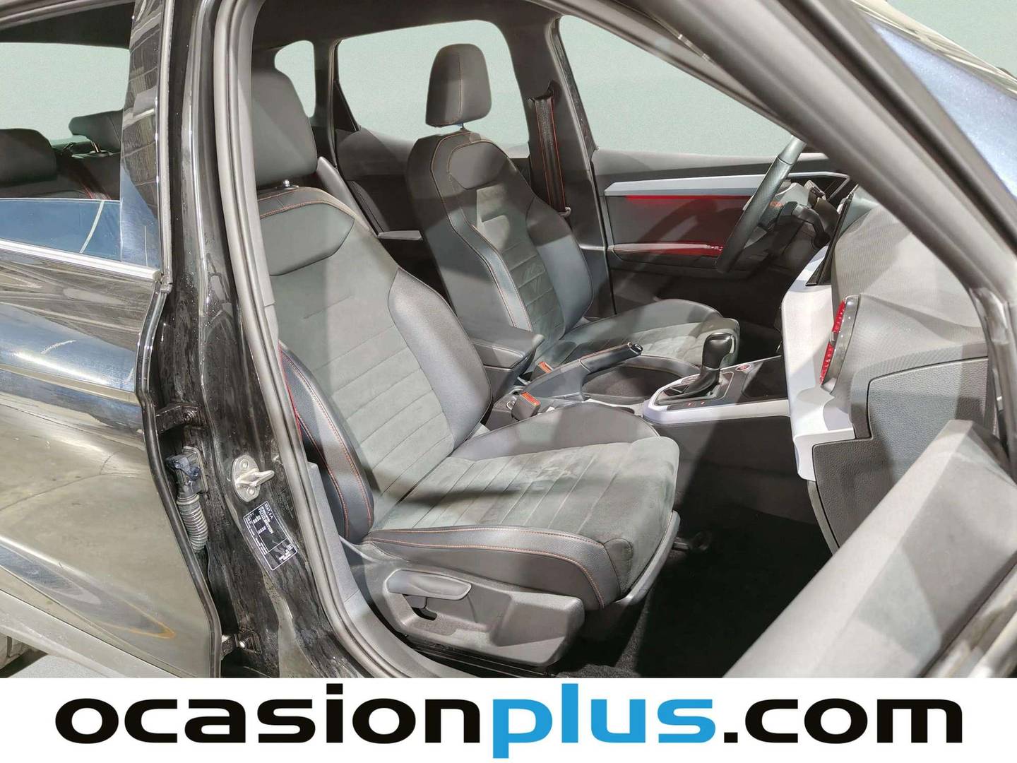 Foto Seat Arona SEAT Arona 1.5 TSI S&S FR XL DSG (150 CV)